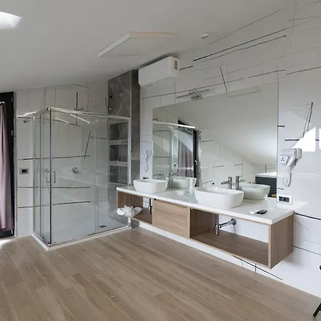 农家乐 S. Angelo *